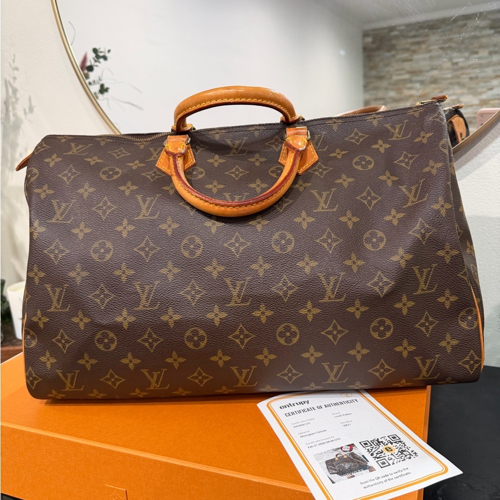 Louis Vuitton monogram canvas speedy 40